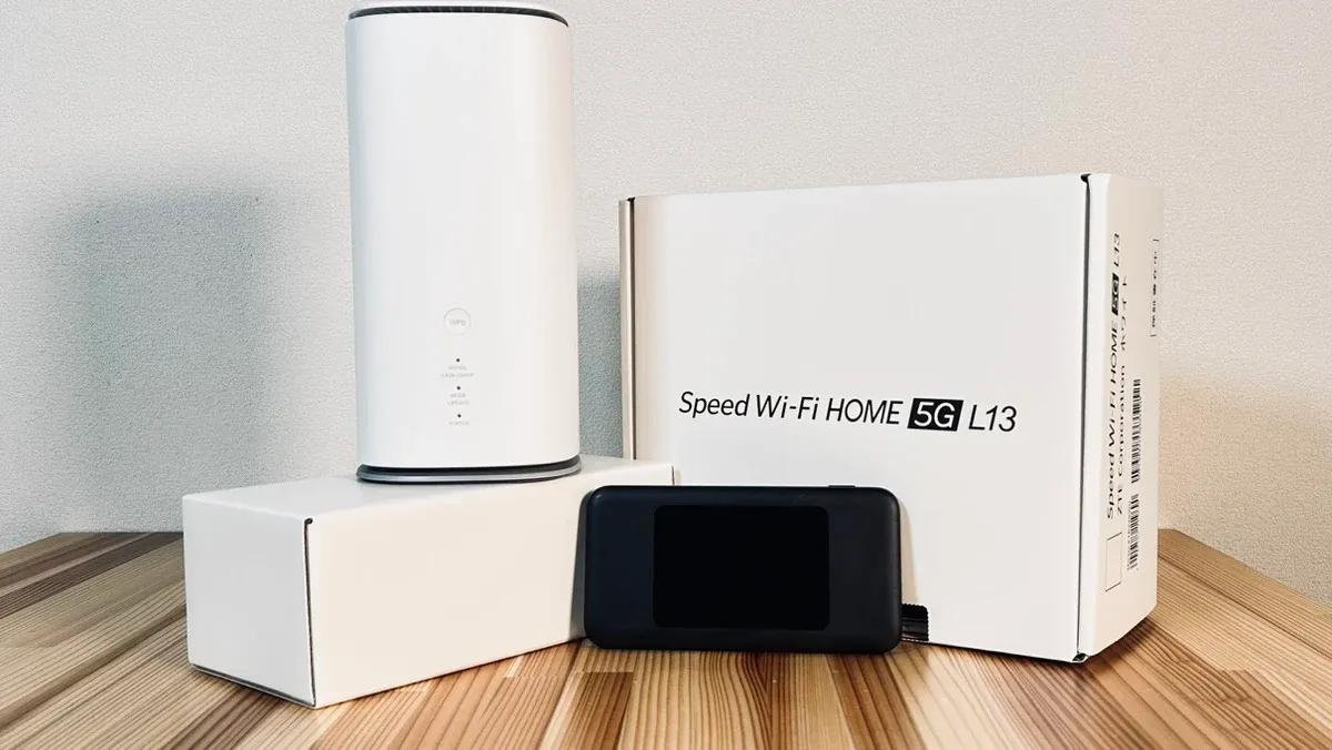 工事不要WiFiの実機レビューの様子